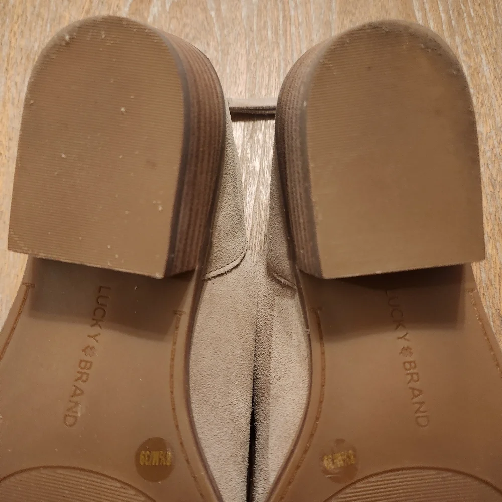 LUCKY‎ BRAND 